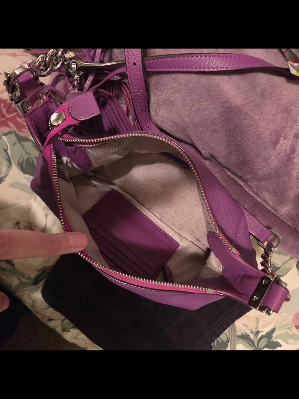 Michael Kors Purple Pebbled Leather Tassel Shoulder Bag with Floral Lining - Picture 3 of 4